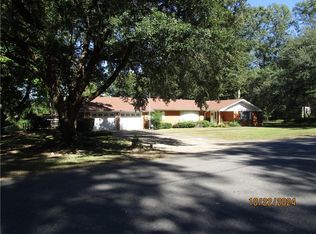 920 Grove St, Dry Prong, LA 71423