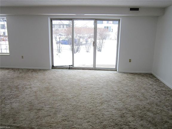 4th image of 1931 King James Pkwy APT 102