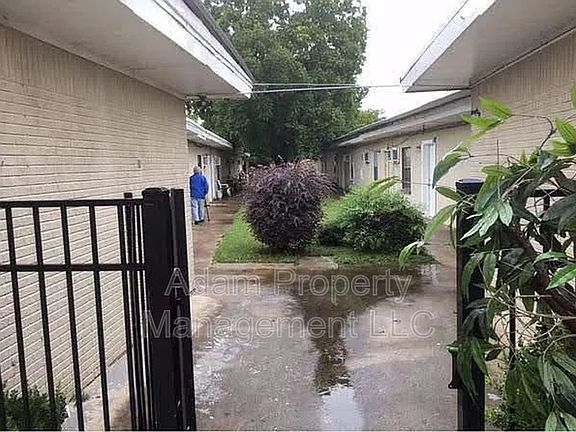 2nd image of 307 E Bryce Ave