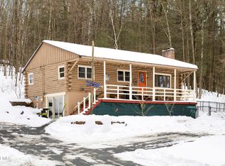 59 Higgins Rd, Wynantskill, NY 12198