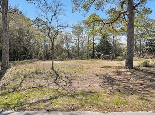 809 Monroe Ave, Carolina Beach, NC 28428