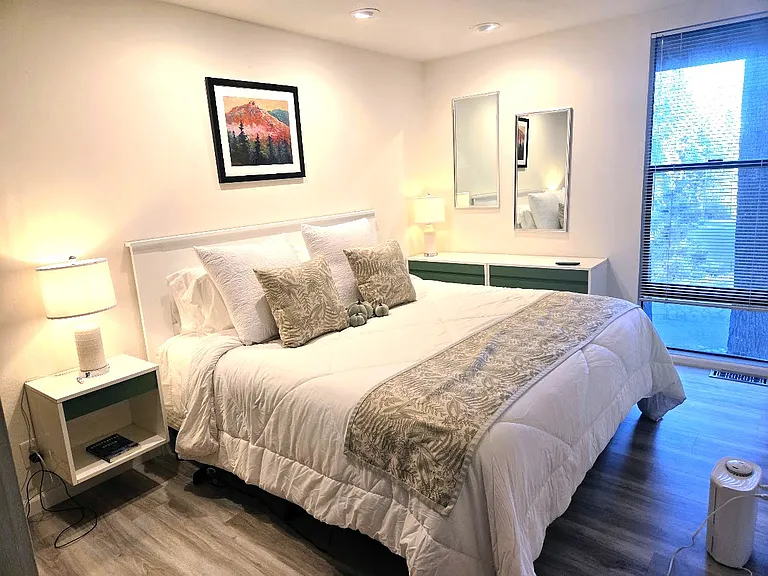 Master Bdrm King Sleep Number bed