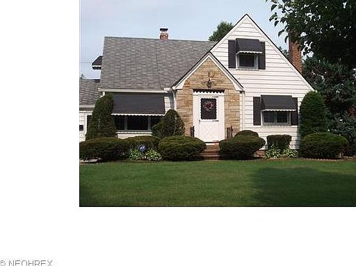 1st image of 4596 W 228th St