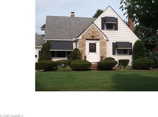 4596 W 228th St, Fairview Park, OH 44126