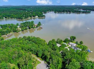 5452 Baker Ln, Clover, SC 29710