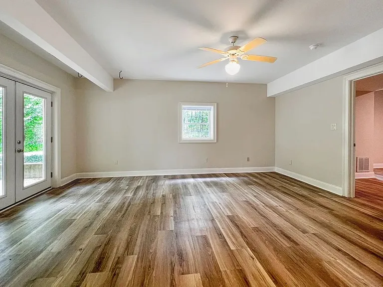 8651 Nesslewood Rd — Photo 26