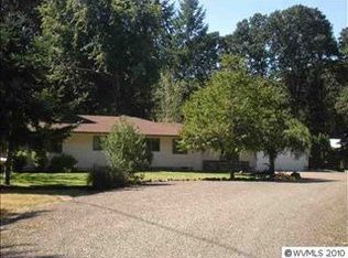 1720 Clover Ridge Rd NE, Albany, OR 97322