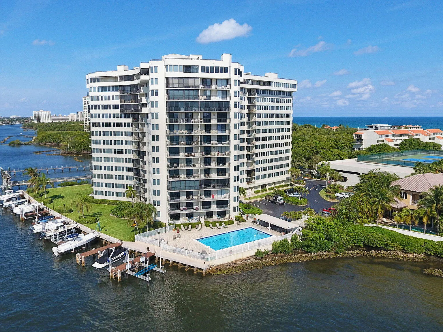 3912 S Ocean Blvd — Photo 3