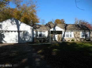 5818 Perrie Ln, Suitland, MD 20746