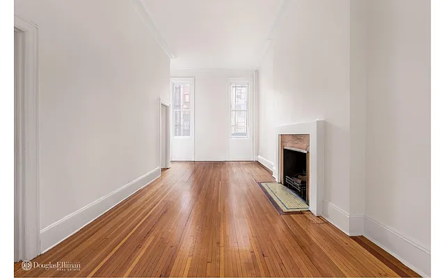 Rented by Douglas Elliman | media 14