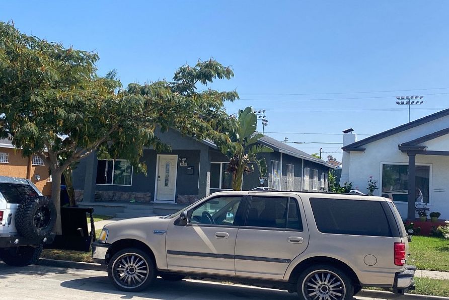 2nd image of 5738-5740 3rd Ave