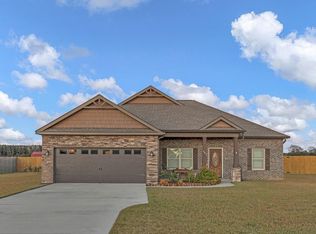 401 Sandbed Rd, Newton, AL 36352