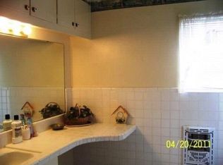 1813 Swan St, Longview, TX 75604