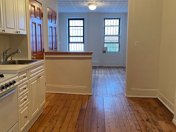 3rd image of 169 Avenue A #14