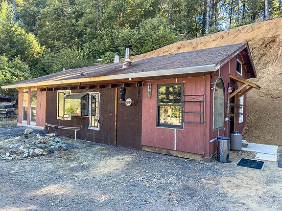 2nd image of 30750 Timberline Road
