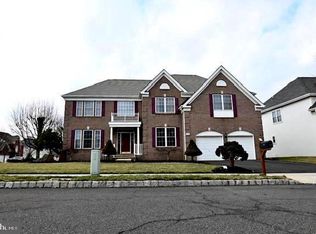 2772 Buttercup Ct, Huntingdon Valley, PA 19006