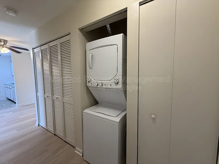 76 Red Maple Ct #100 — Photo 8