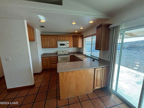 5th image of 2375 Havasupai Blvd