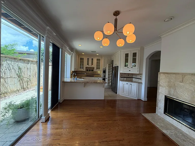1315 Whispering Pines Dr — Photo 9