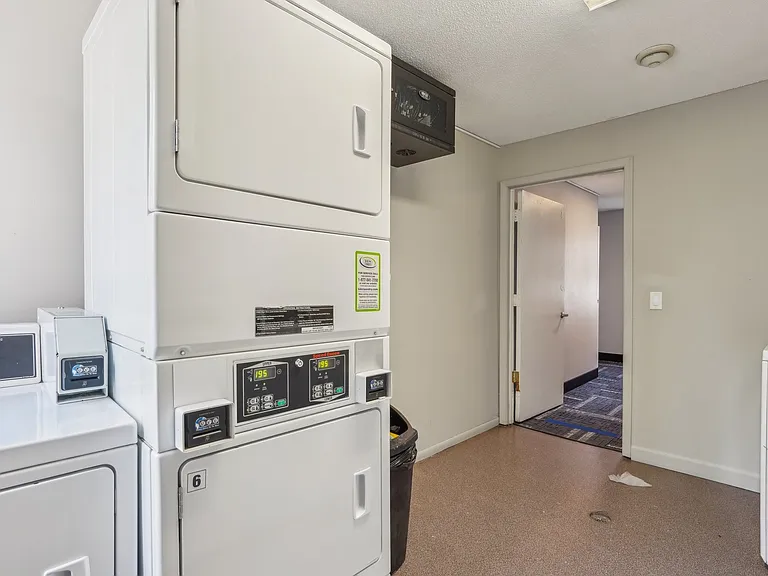 Park West Apartments, LLC — Photo 22