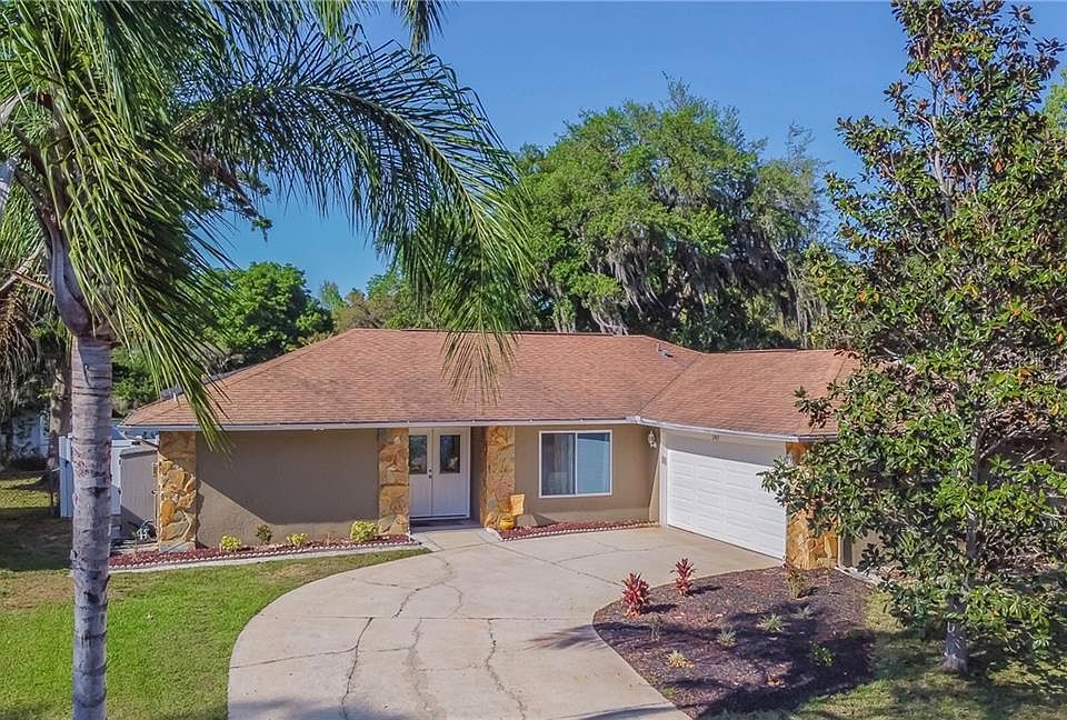 1st image of 12403 Golden Oak Cir