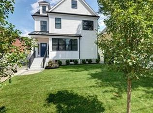 218 Hillside Ave #218, Needham Heights, MA 02494
