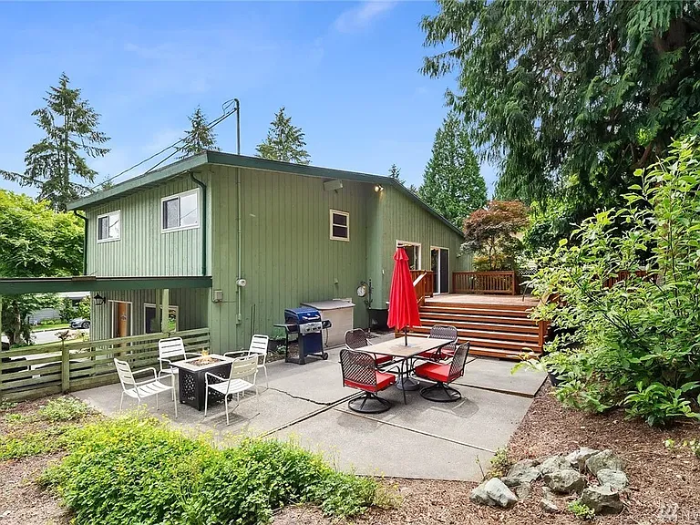 1813 155th Ave SE — Photo 19