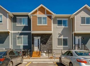 31 S Tuscany Summit Sq NW, Calgary, AB T3L 0G1