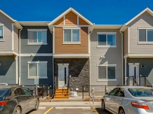 31 S Tuscany Summit Sq NW, Calgary, AB T3L 0G1