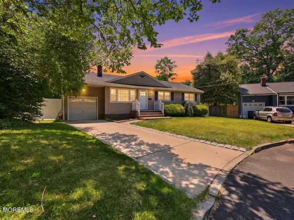 575 Garfield Avenue, Belford, NJ 07718