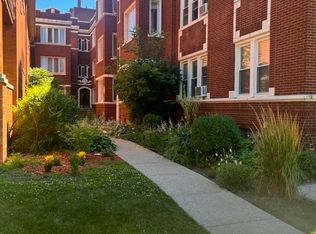 715 Washington Blvd APT 1C, Oak Park, IL 60302