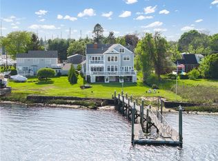22 Tyler Point Rd, Barrington, RI 02806