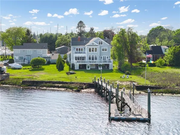 22 Tyler Point Rd, Barrington, RI 02806