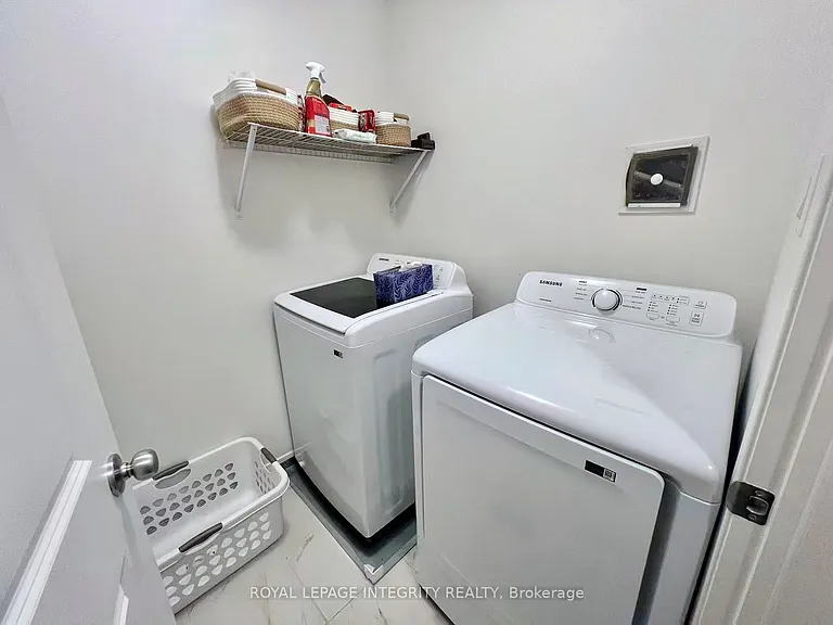 874 Paseana Pl — Photo 25
