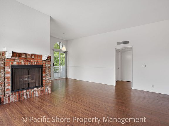 3rd image of 3608 Vinton Ave APT 6