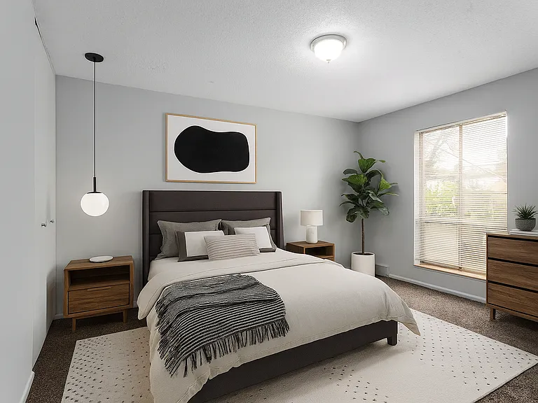 Ashton Place Apartments — Photo 3