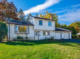 31 Blauvelt Rd, Blauvelt, NY 10913