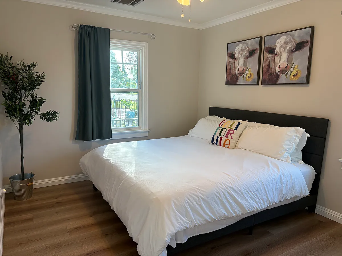 Bedroom 1 - 2432 S Primrose Ave