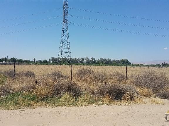 4th image of Farmers Ln