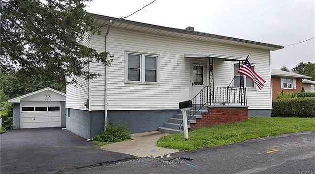 1st image of 26 Myrtle Ave