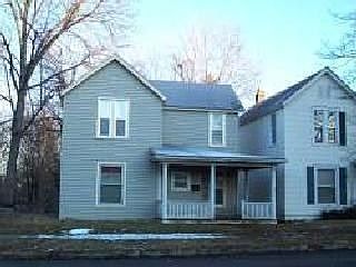 1st image of 1041 5th Ave