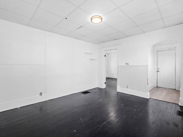 wichita-kansas-2067468872 picture