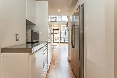 Rented by Vivaldi Real Estate