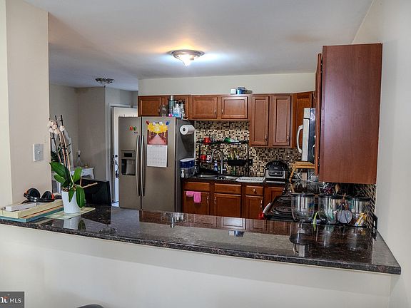 3rd image of 1003 Talcon Dr