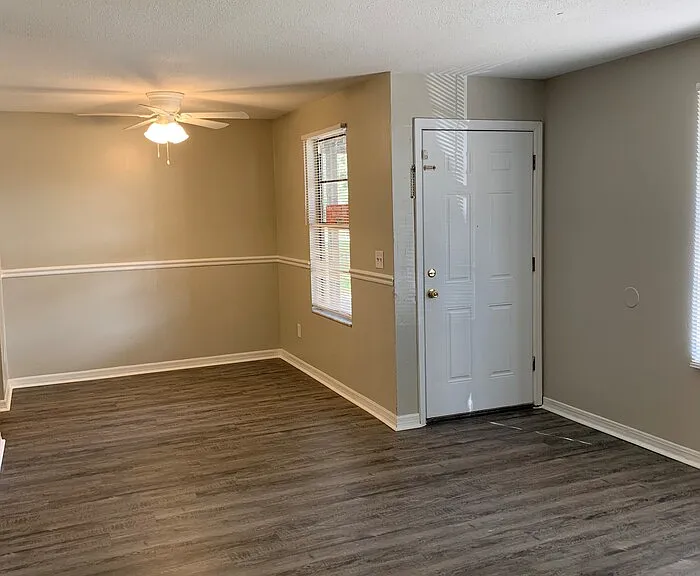 458 Crabapple Ct #A — Photo 4