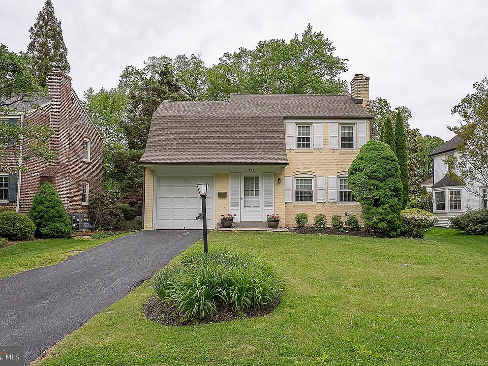 1st image of 521 Shortridge Dr
