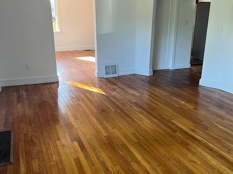2 Pleasant St #1 — Photo 4