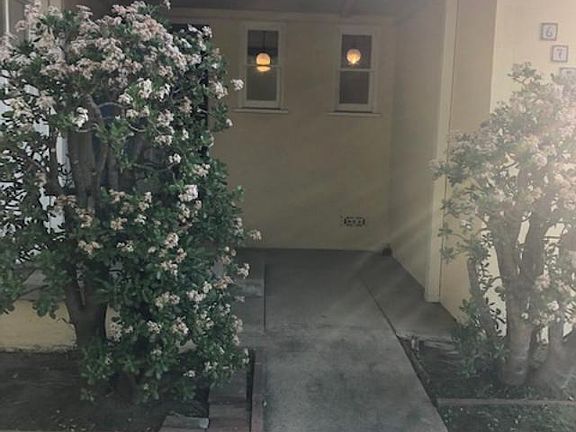 3rd image of 6742 Jellico Ave