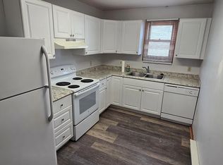 11 Pattys Way APT 4, Lynn, MA 01902