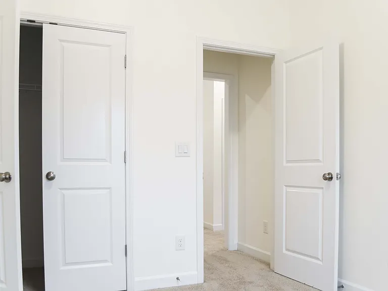Bedroom 3 Closet